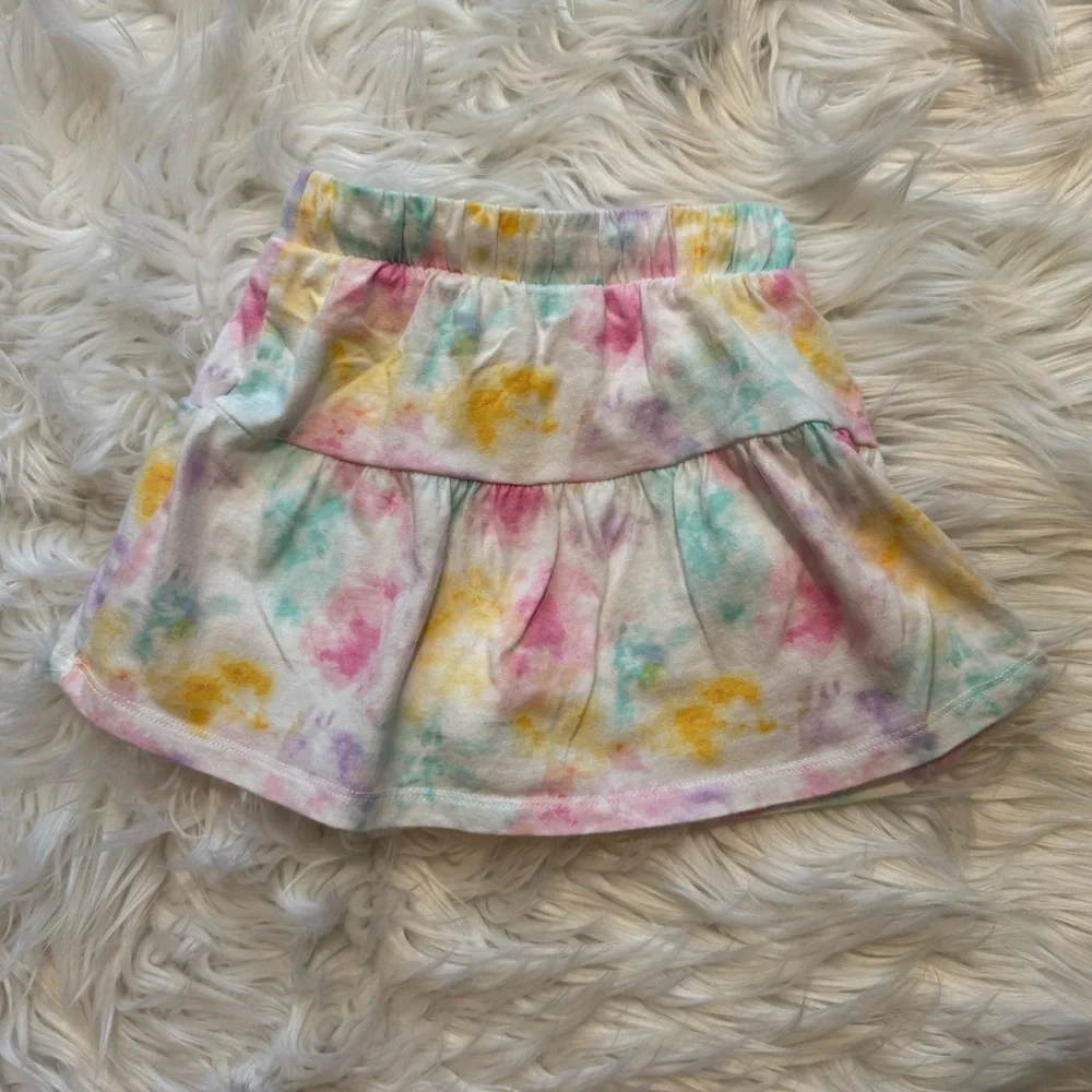Jumping Beans Toddler Girls‎ 18M Coral Ruffle Top Tie Dye Skort Set